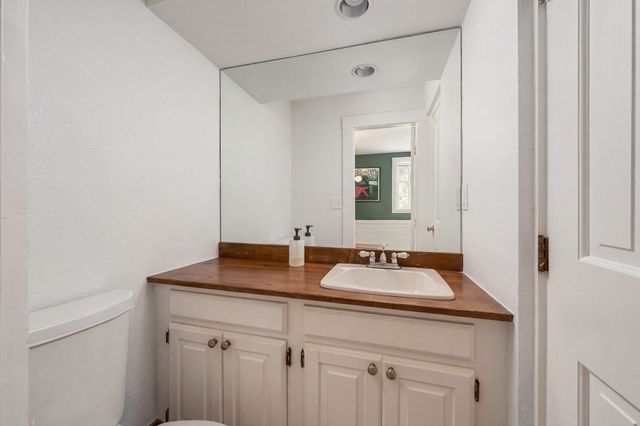217 North St, Hingham, MA 02043