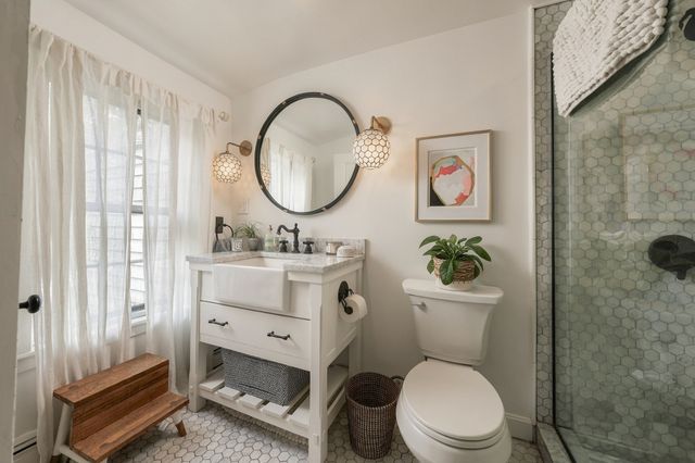 217 North St, Hingham, MA 02043