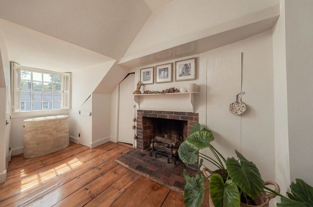 217 North St, Hingham, MA 02043