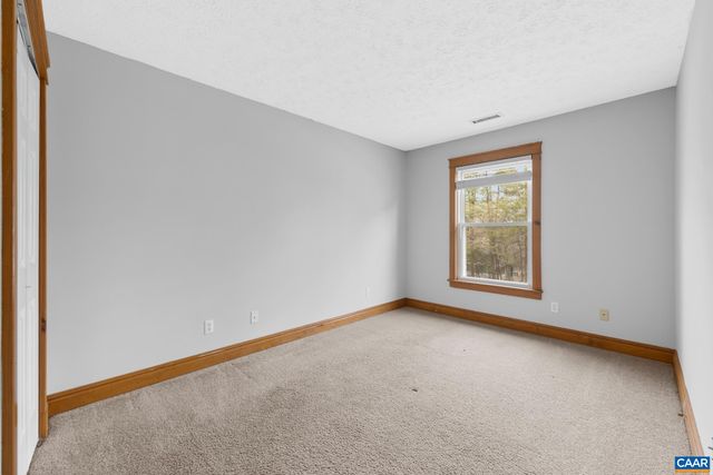 31 LAFAYETTE DR, Palmyra, VA 22963