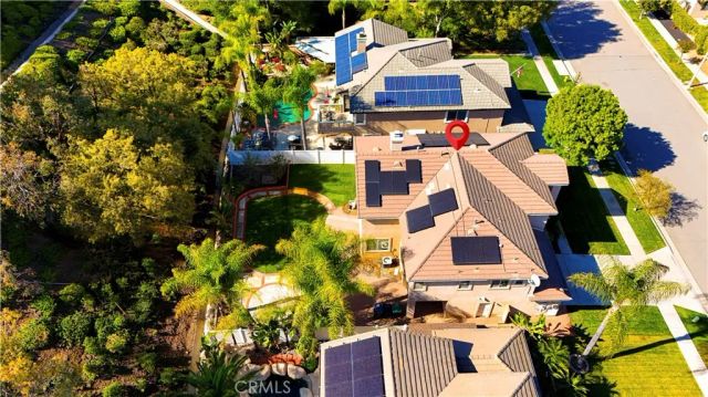 1916 Olympia Fields, Corona, CA 92883