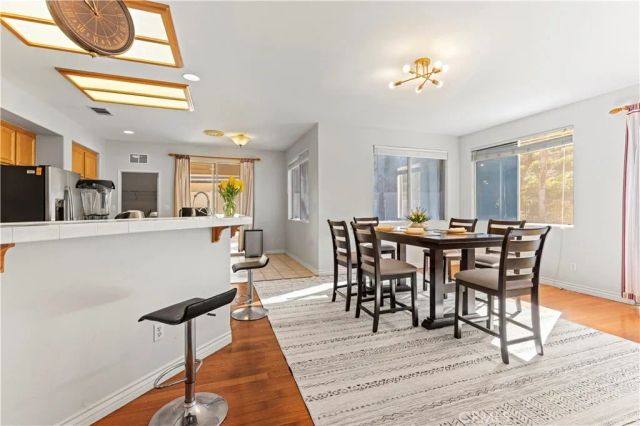 1916 Olympia Fields, Corona, CA 92883