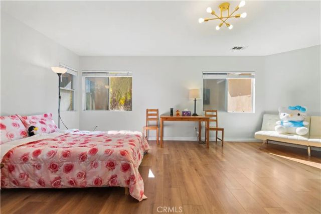 1916 Olympia Fields, Corona, CA 92883