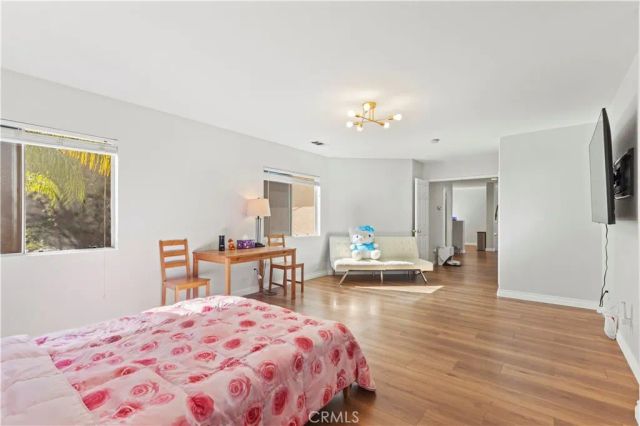 1916 Olympia Fields, Corona, CA 92883