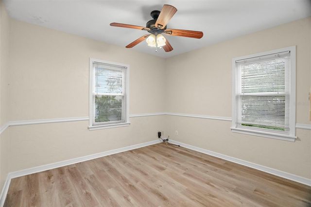 446 37TH AVENUE NE, St Petersburg, FL 33704