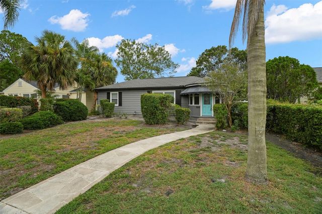 446 37TH AVENUE NE, St Petersburg, FL 33704