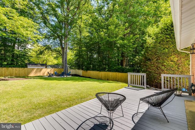 5211 STONINGTON DR, Fairfax, VA 22032