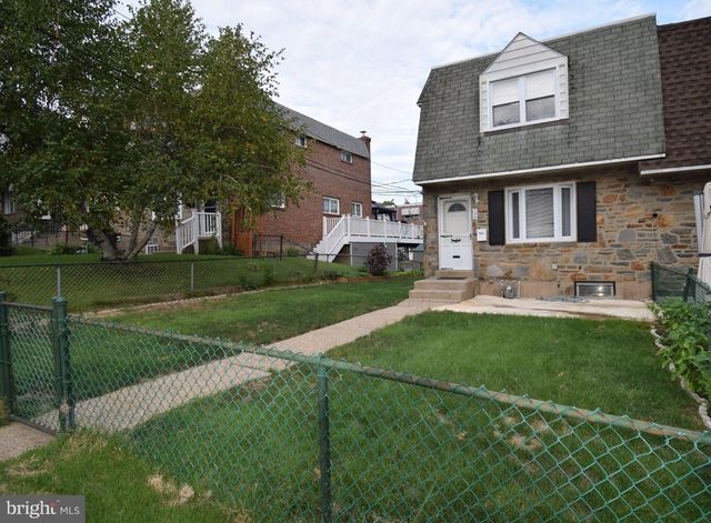 735 WINDSOR CIR, Folcroft, PA 19032