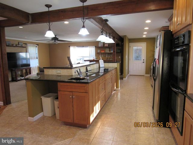 1276 STUMP HALL RD, Collegeville, PA 19426