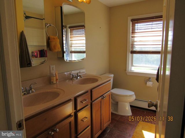 1276 STUMP HALL RD, Collegeville, PA 19426