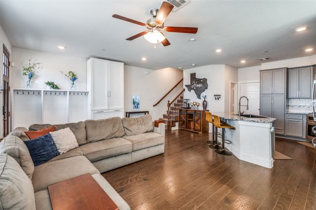 2400 Magalia Lane, Lewisville, TX 75056