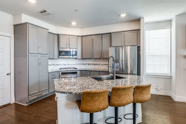 2400 Magalia Lane, Lewisville, TX 75056