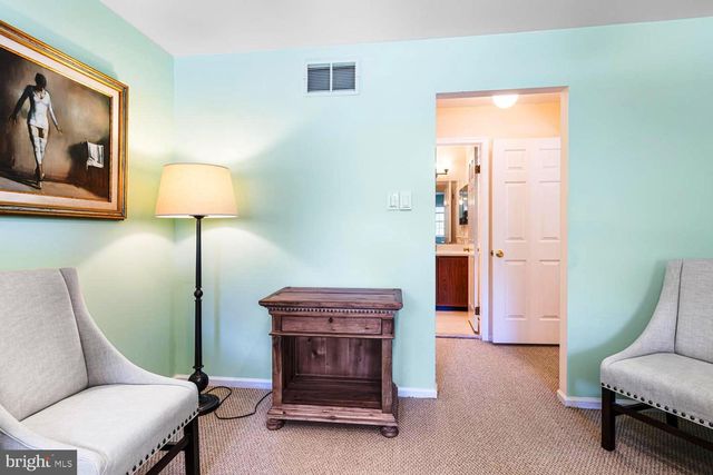 1711 SMEDLEY CT, Ambler, PA 19002