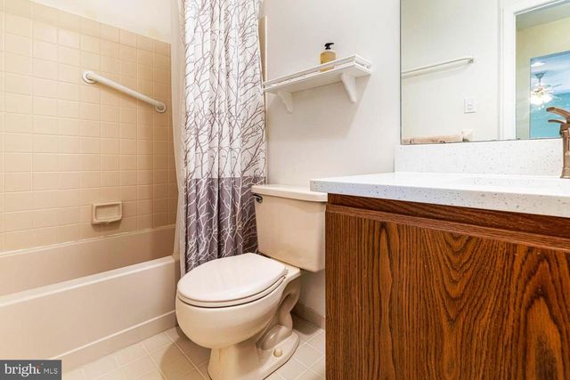 1711 SMEDLEY CT, Ambler, PA 19002