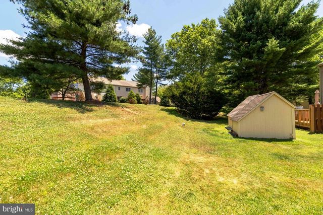 1711 SMEDLEY CT, Ambler, PA 19002