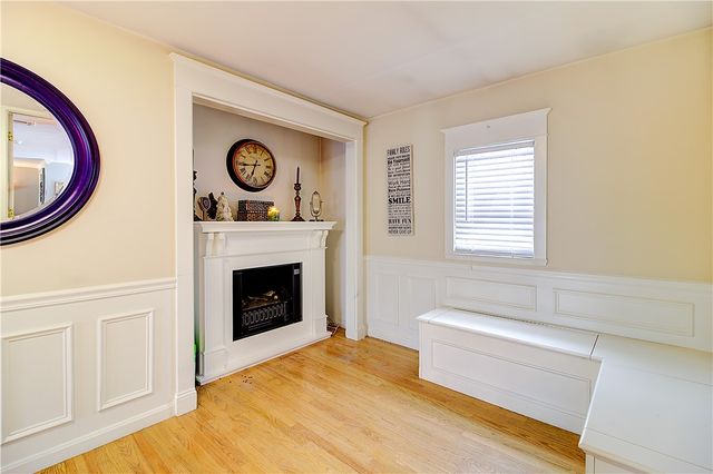 21 Sarah Lane, Warwick, RI 02889