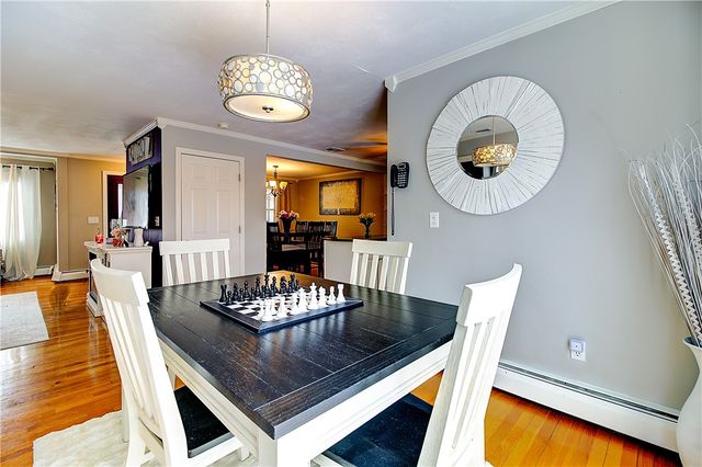 21 Sarah Lane, Warwick, RI 02889