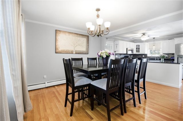 21 Sarah Lane, Warwick, RI 02889