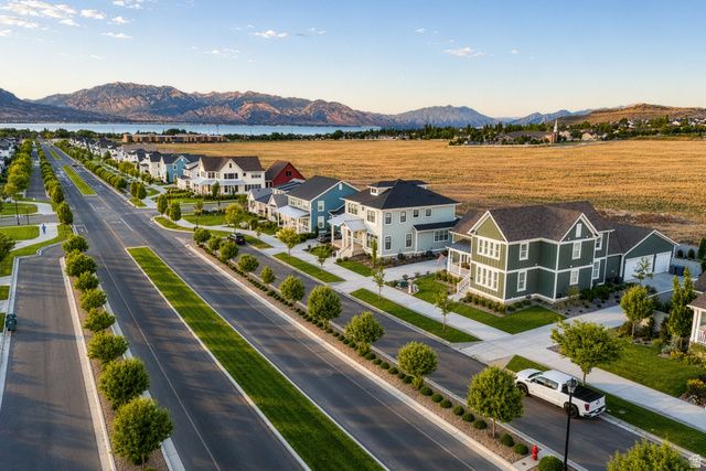 573 W FOUNDERS BLVD, Saratoga Springs, UT 84045