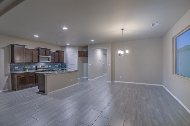 4157 Crowned Eagle Loop NE, Rio Rancho, NM 87144