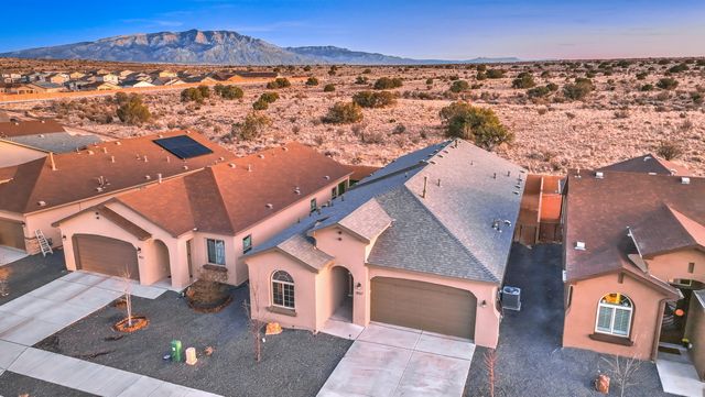 4157 Crowned Eagle Loop NE, Rio Rancho, NM 87144