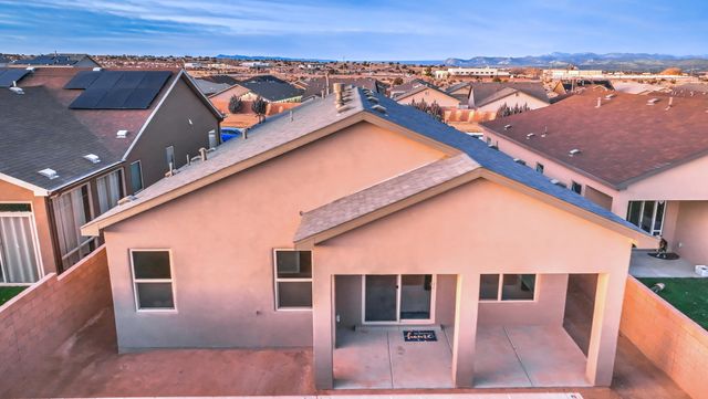 4157 Crowned Eagle Loop NE, Rio Rancho, NM 87144