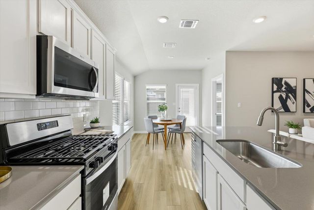 1145 Tipton ST, Georgetown, TX 78633