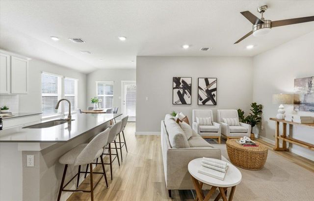 1145 Tipton ST, Georgetown, TX 78633