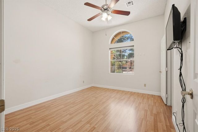 5537 Port Barrington Way, Las Vegas, NV 89130