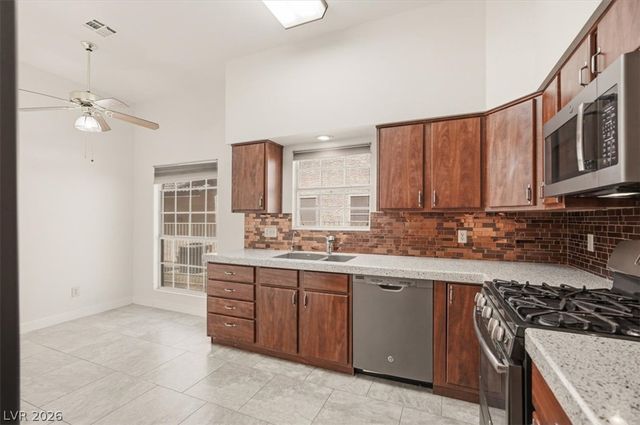 5537 Port Barrington Way, Las Vegas, NV 89130