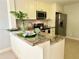 10141 W Sunrise Boulevard 203, Plantation, FL 33322