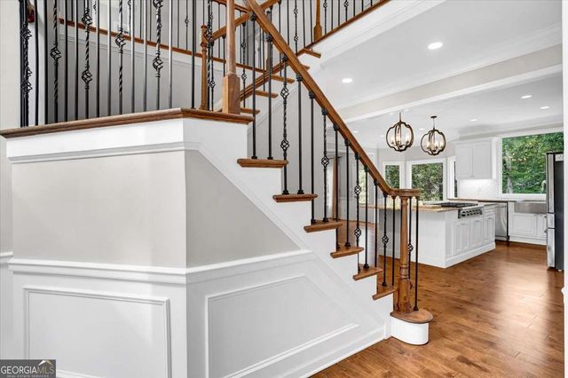 1364 Fallsbrook Way NW, Acworth, GA 30101