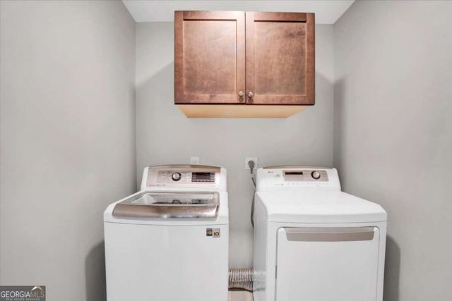 1364 Fallsbrook Way NW, Acworth, GA 30101