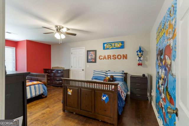 1364 Fallsbrook Way NW, Acworth, GA 30101