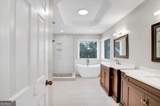 1364 Fallsbrook Way NW, Acworth, GA 30101