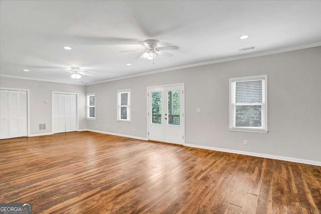 1364 Fallsbrook Way NW, Acworth, GA 30101