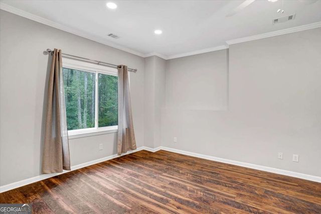 1364 Fallsbrook Way NW, Acworth, GA 30101