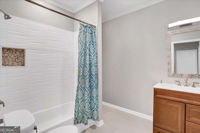 1364 Fallsbrook Way NW, Acworth, GA 30101