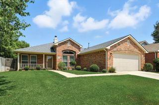 5141 Chessie Circle, Haltom City, TX 76137