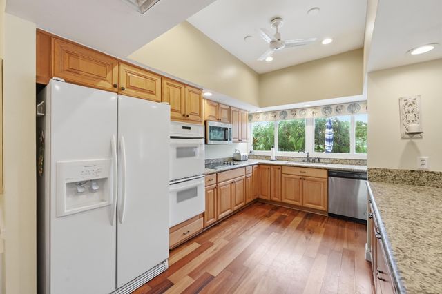 9001 N Lake Dasha Drive, Plantation, FL 33324