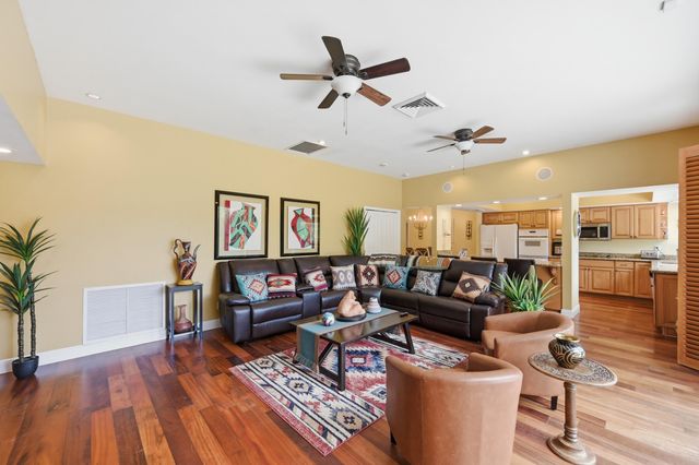 9001 N Lake Dasha Drive, Plantation, FL 33324