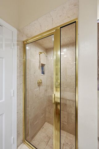 9001 N Lake Dasha Drive, Plantation, FL 33324