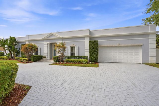 9001 N Lake Dasha Drive, Plantation, FL 33324