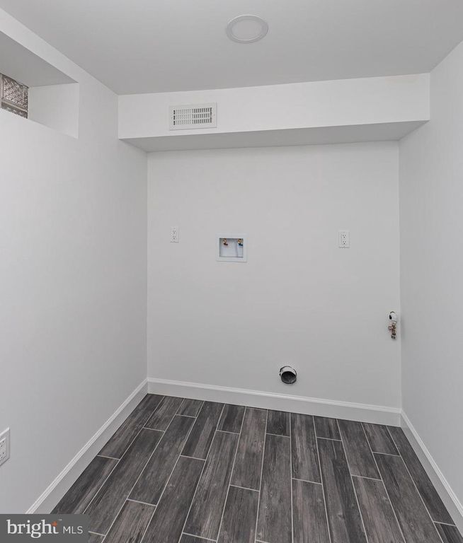 Image 40 of property listing at 3716 SYLVAN DR, Gwynn Oak, MD 21207