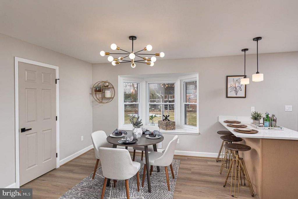 Image 7 of property listing at 3716 SYLVAN DR, Gwynn Oak, MD 21207