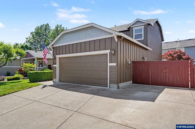 1032 Canal Av SE, Albany, OR 97322