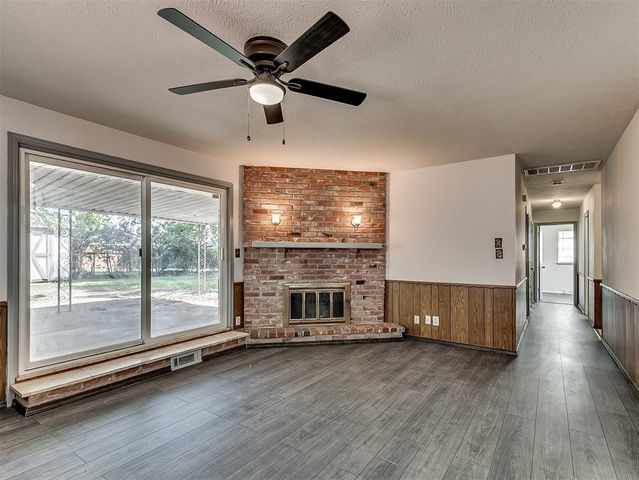 2525 SW 69th Street, Oklahoma City, OK 73159