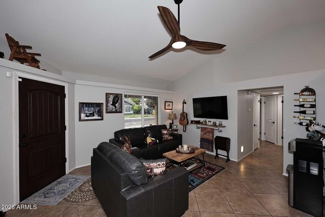 1521 E SHEFFIELD Avenue, Chandler, AZ 85225