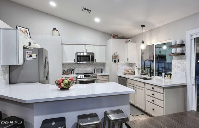 1521 E SHEFFIELD Avenue, Chandler, AZ 85225