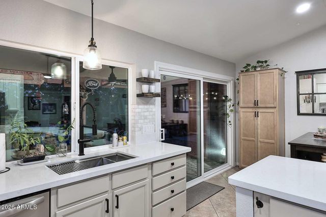 1521 E SHEFFIELD Avenue, Chandler, AZ 85225